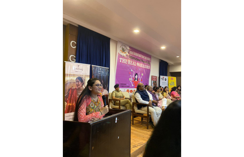 Dr Parul Banker was honored as The Real Warriors for her social service to society